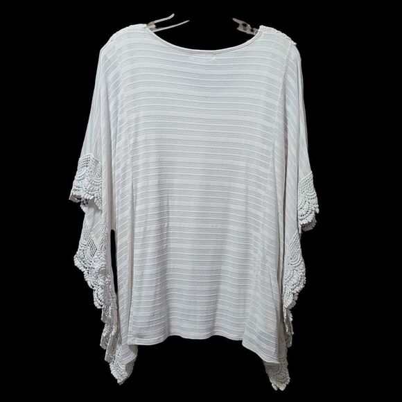 Crochet loose fitting blouse - Picture 2 of 4